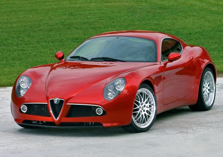 alfa8c.jpg
